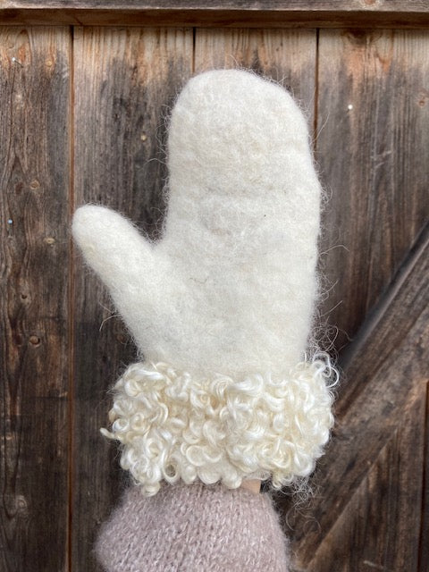 Kvällskurs - TOVA dina egna vantar - Tisdagar x 2 kl 18-20.15